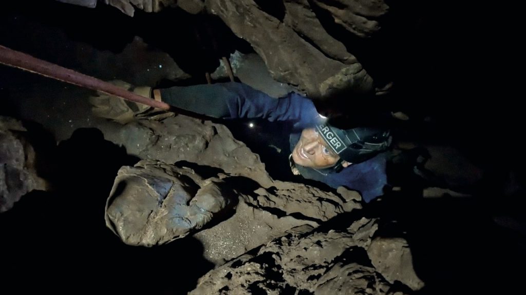 La Cueva De Los Huesos Y El Impresionante Descenso Para Hallar Al H Naledi