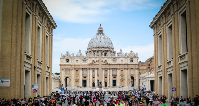 En Que Ano Fue La Primera Misa De La Capilla Sixtina Y Que Papa La Oficio National Geographic En Espanol