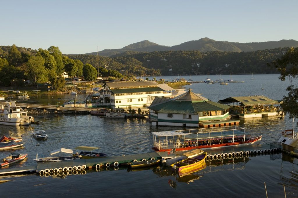 Time-Lapse: Valle de Bravo - National Geographic en Español