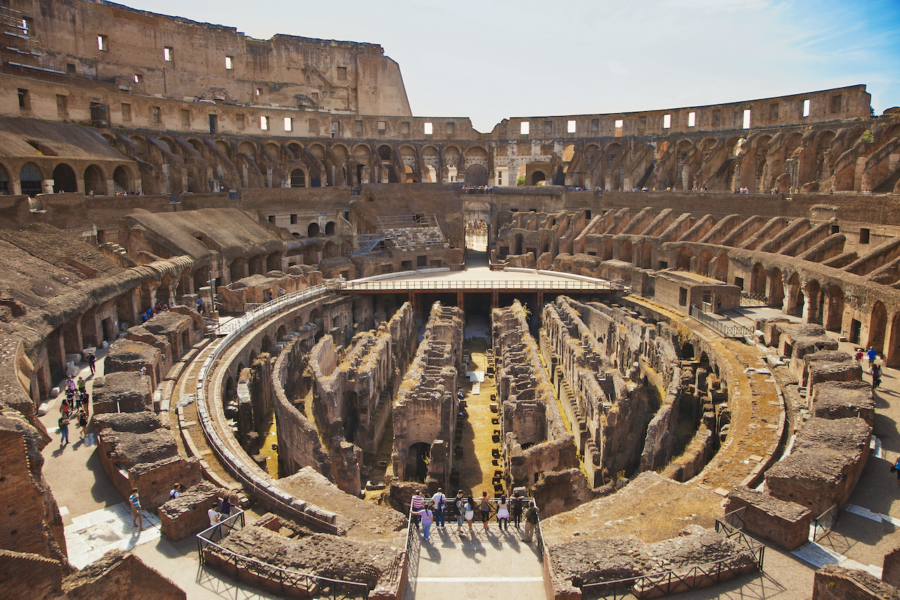 Encuentran rastros de comida que dejó un espectador en el Coliseo Romano  hace 1,900 años | National Geographic en Español