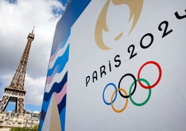 El museo de Louvre espera la llegada de los Olímpicos Portada