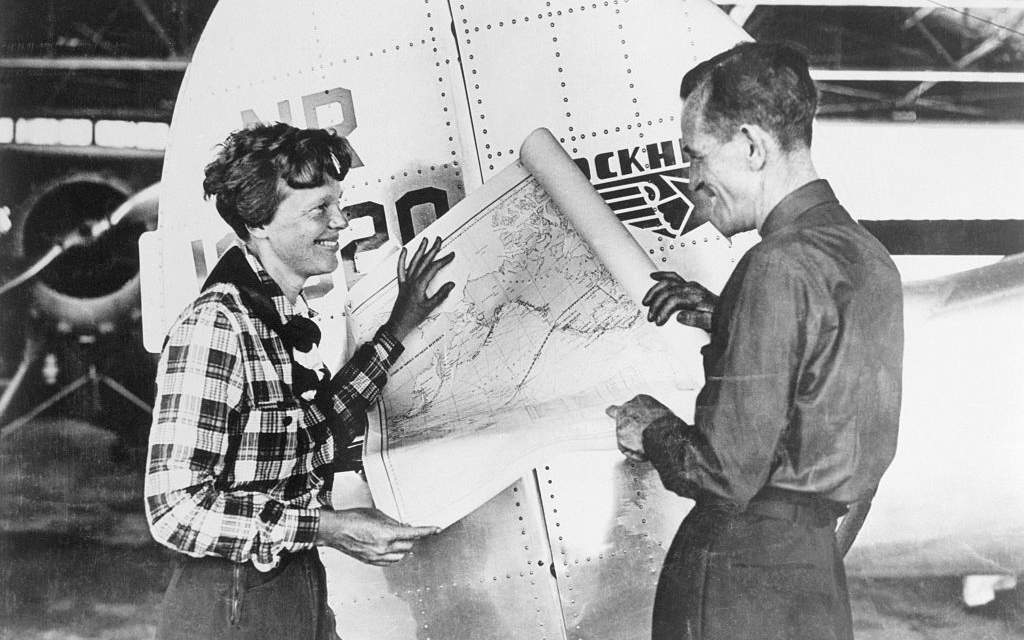 Amelia Earhart y Fred Noonan