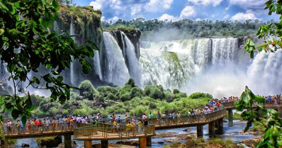 Brasil o Argentina, ¿cuál es la mejor ruta para visitar las Cataratas del Iguazú?