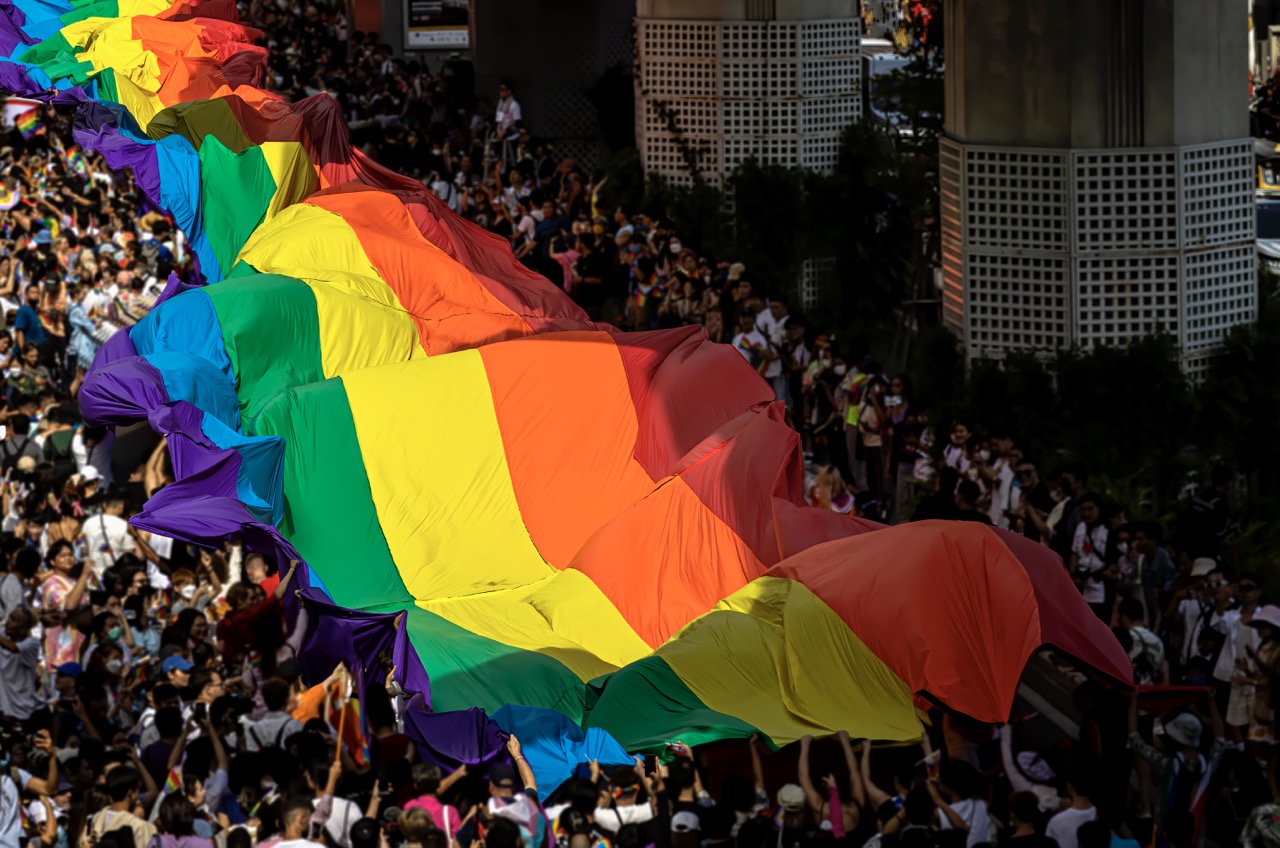 Marcha con la bandera LGBTQI en Bangkok, Tailandia | Getty Images