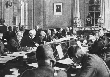 Por qué el Tratado de Versalles abrió paso a la Segunda Guerra Mundial