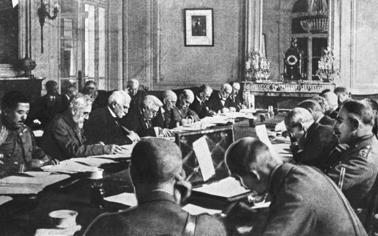 Por qué el Tratado de Versalles abrió paso a la Segunda Guerra Mundial