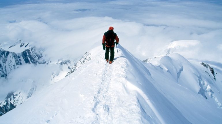 Por qué hace tanto frío en las montañas