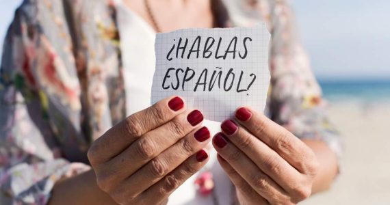 Por qué existen tantas variantes del hablar español