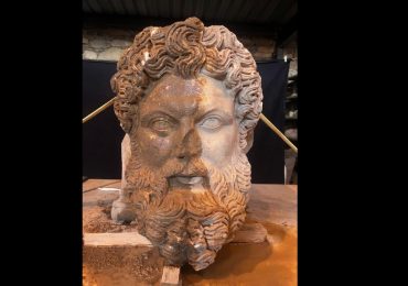 Desentierran impresionante cabeza del dios Zeus en la histórica ciudad de Afrodisias