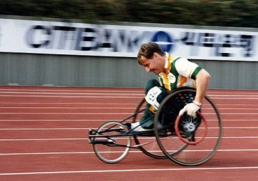 Atleta australiano en silla de ruedas de los Juegos Paralímpicos de Seúl