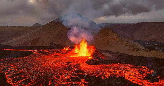 Magma a baja profundidad desencadenó incendios volcánicos en Islandia