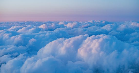 microbios invaden el cielo