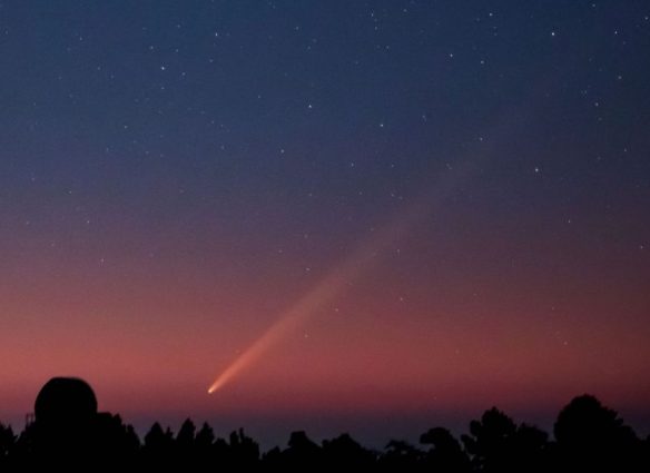 de-donde-viene-el-cometa-atlas-el-astro-que-embellece-la-boveda-celeste-este-octubre