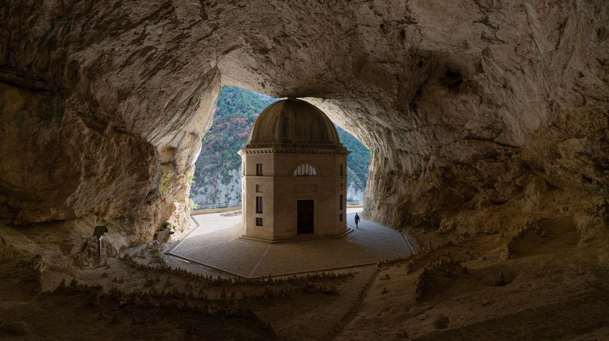 monasterios-italia-Andrea-Frazzetta