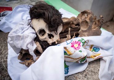 Día de Muertos en Pomuch: la villa que desentierra y limpia los restos de sus difuntos