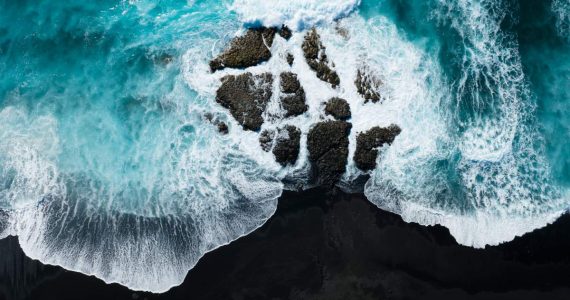 por qué el mar es azul