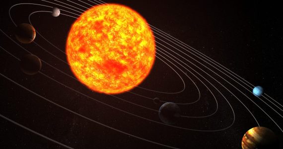 Cuál es el número máximo de planetas que podrían orbitar alrededor del Sol