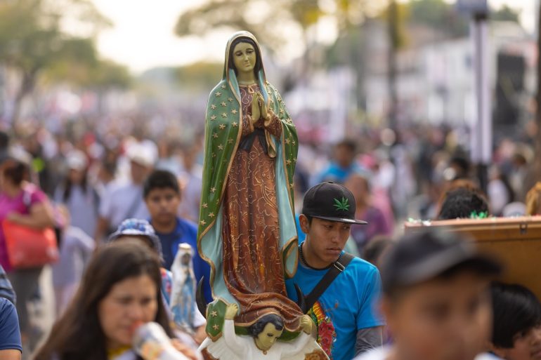 guadalupe-tonantzin-la-santa-catolica-que-tiene-alma-de-diosa-prehispanica